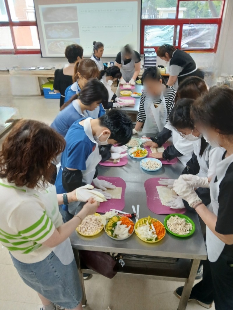 1학기 가족참여수업 사진.jpg